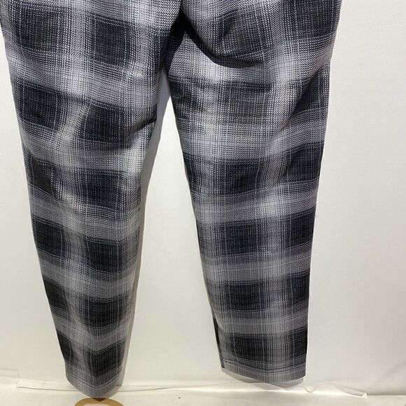 Soho Women's Black White Checkered Pull On Trouser Ankle Pants Size Large - Picture 5 of 6